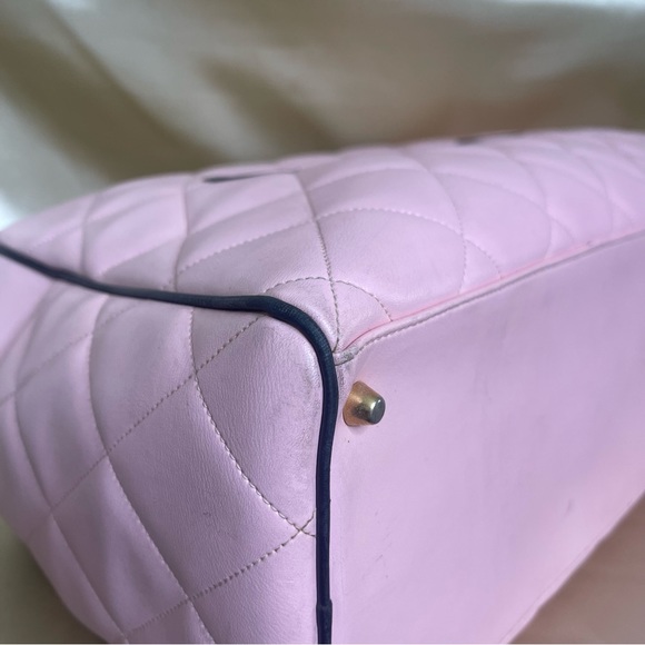 💕SOLD💕 Chanel Boston Bowling bag Sports Line quilted matelase pink black gold - Picture 12 of 17